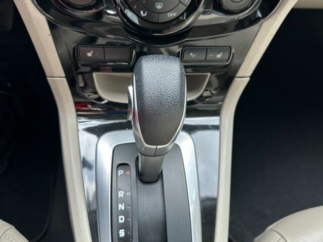 Серый Форд Фиеста, объемом двигателя 1.6 л и пробегом 162 тыс. км за 10200 $, фото 12 на Automoto.ua