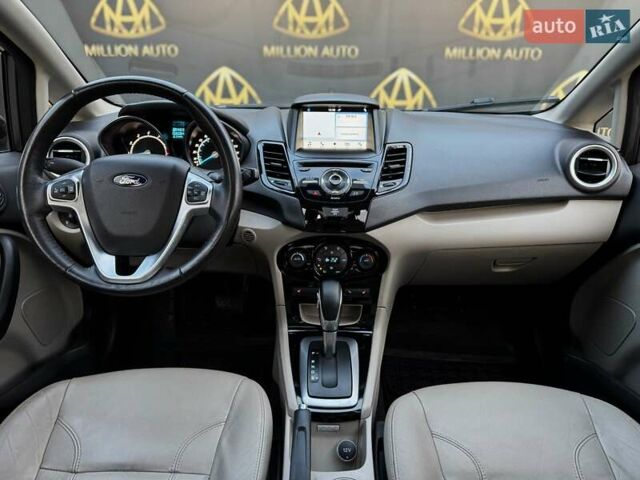 Сірий Форд Фієста, об'ємом двигуна 1.6 л та пробігом 86 тис. км за 7999 $, фото 17 на Automoto.ua
