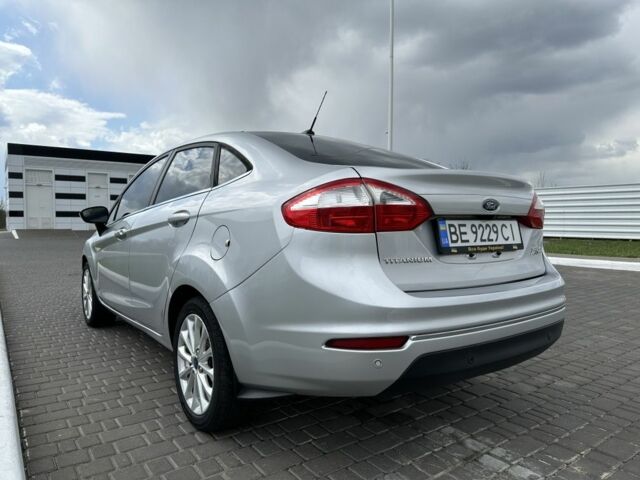 Серый Форд Фиеста, объемом двигателя 1.6 л и пробегом 162 тыс. км за 10200 $, фото 1 на Automoto.ua