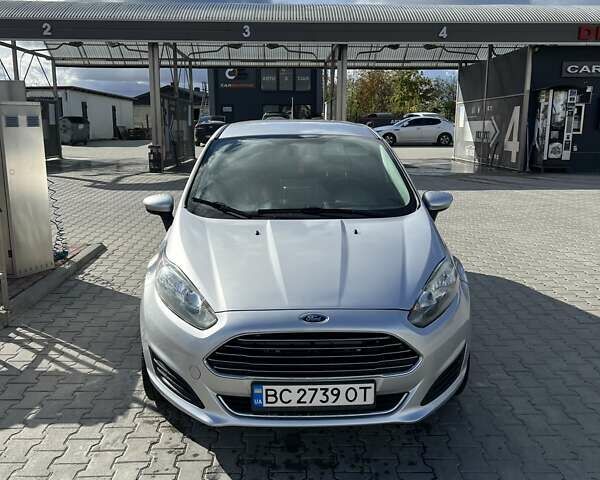 Серый Форд Фиеста, объемом двигателя 1.6 л и пробегом 195 тыс. км за 8000 $, фото 14 на Automoto.ua