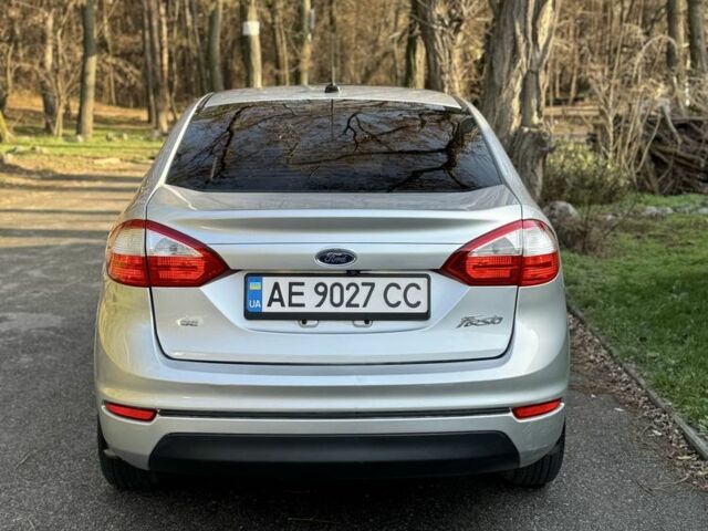 Сірий Форд Фієста, об'ємом двигуна 1.6 л та пробігом 142 тис. км за 6990 $, фото 1 на Automoto.ua