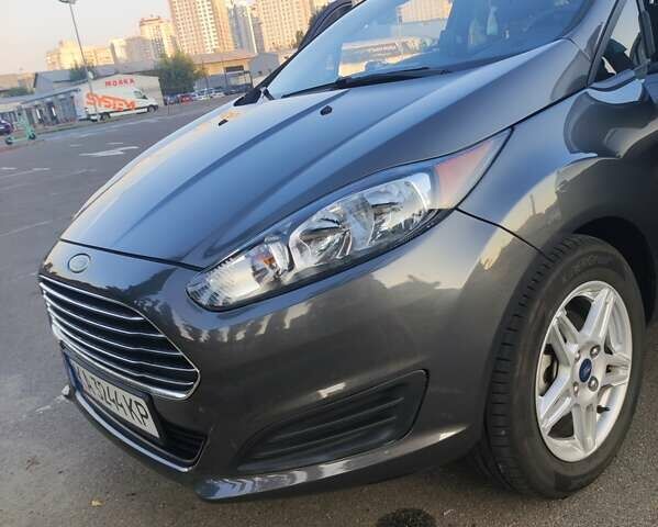 Серый Форд Фиеста, объемом двигателя 1.6 л и пробегом 37 тыс. км за 10100 $, фото 15 на Automoto.ua
