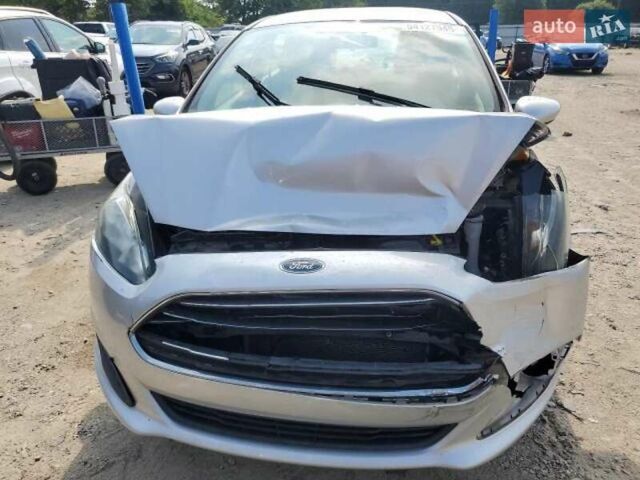 Сірий Форд Фієста, об'ємом двигуна 1.6 л та пробігом 118 тис. км за 5400 $, фото 9 на Automoto.ua