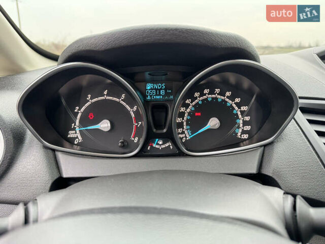 Сірий Форд Фієста, об'ємом двигуна 1.6 л та пробігом 59 тис. км за 9000 $, фото 12 на Automoto.ua