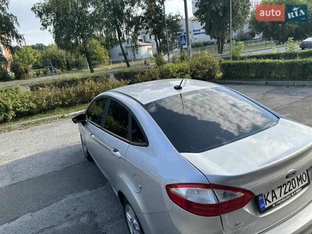 Серый Форд Фиеста, объемом двигателя 1.6 л и пробегом 96 тыс. км за 8500 $, фото 11 на Automoto.ua
