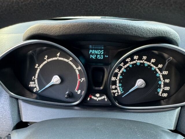 Сірий Форд Фієста, об'ємом двигуна 1.6 л та пробігом 142 тис. км за 6990 $, фото 16 на Automoto.ua