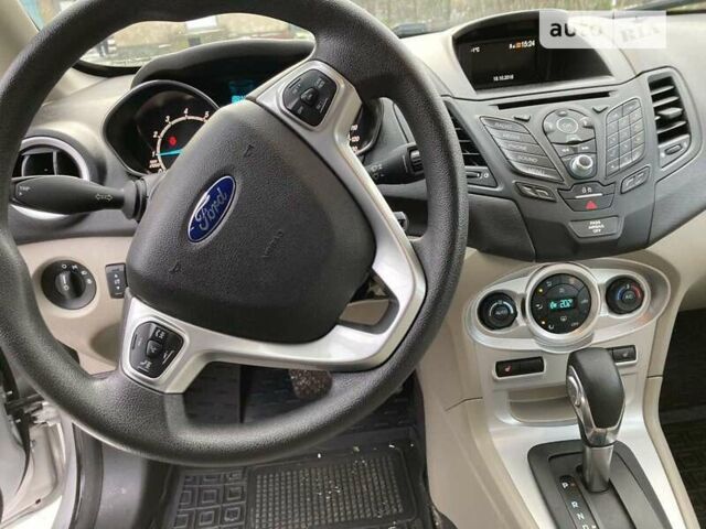 Сірий Форд Фієста, об'ємом двигуна 1.6 л та пробігом 106 тис. км за 8100 $, фото 10 на Automoto.ua