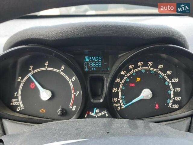Сірий Форд Фієста, об'ємом двигуна 1.6 л та пробігом 118 тис. км за 5400 $, фото 5 на Automoto.ua