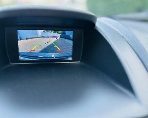 Сірий Форд Фієста, об'ємом двигуна 1.6 л та пробігом 90 тис. км за 7900 $, фото 2 на Automoto.ua