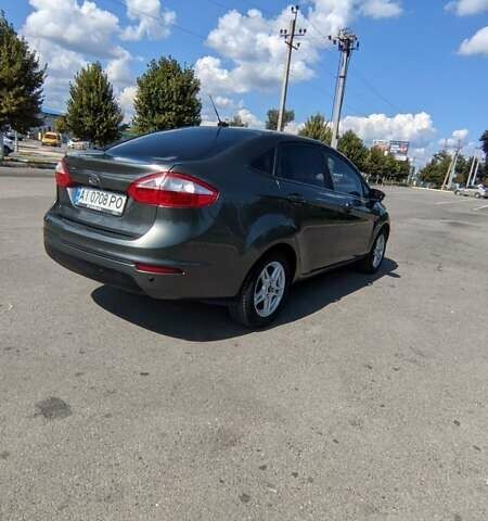 Сірий Форд Фієста, об'ємом двигуна 1.6 л та пробігом 90 тис. км за 7900 $, фото 6 на Automoto.ua