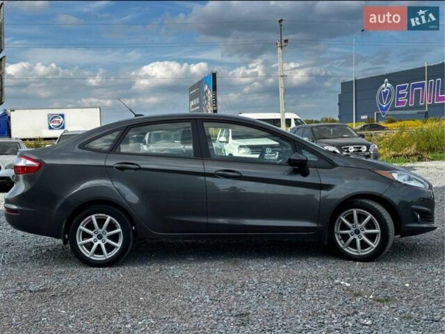Серый Форд Фиеста, объемом двигателя 1.6 л и пробегом 8 тыс. км за 8700 $, фото 1 на Automoto.ua