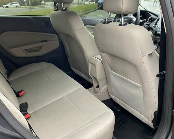 Форд Фиеста 2019 в Виннице на Automoto.ua Серый Форд Фиеста, объемом двигателя 1.6 л и пробегом 173 тыс. км за 9299 $, фото 3 на Automoto.ua