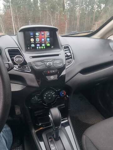 Сірий Форд Фієста, об'ємом двигуна 1.6 л та пробігом 178 тис. км за 9700 $, фото 11 на Automoto.ua