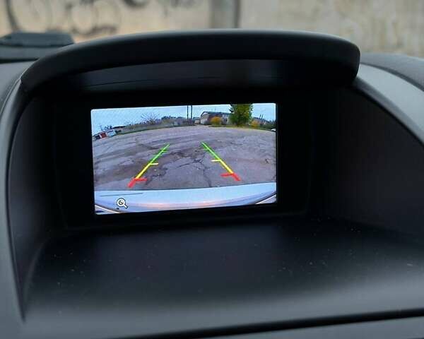 Серый Форд Фиеста, объемом двигателя 1.6 л и пробегом 99 тыс. км за 9500 $, фото 29 на Automoto.ua