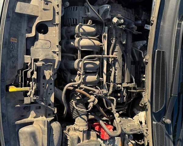 Серый Форд Фиеста, объемом двигателя 1.6 л и пробегом 95 тыс. км за 7800 $, фото 19 на Automoto.ua