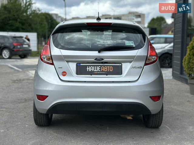 Сірий Форд Фієста, об'ємом двигуна 1.6 л та пробігом 77 тис. км за 10500 $, фото 18 на Automoto.ua