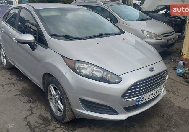 Серый Форд Фиеста, объемом двигателя 1.6 л и пробегом 111 тыс. км за 8700 $, фото 14 на Automoto.ua
