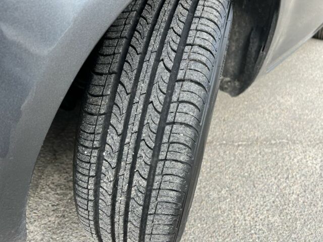 Форд Фиеста 2019 в Киеве на Automoto.ua Серый Форд Фиеста, объемом двигателя 1.6 л и пробегом 100 тыс. км за 7500 $, фото 5 на Automoto.ua