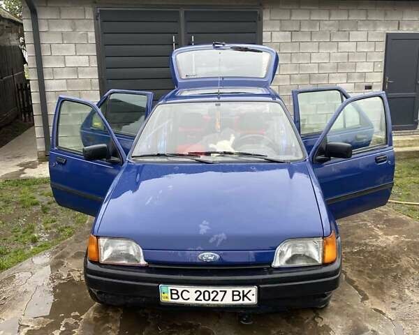 Синій Форд Фієста, об'ємом двигуна 1.1 л та пробігом 250 тис. км за 1600 $, фото 9 на Automoto.ua