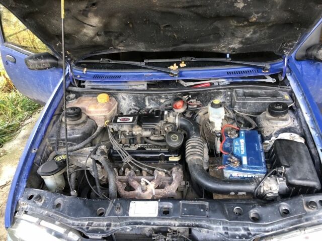 Форд Фиеста 1997 в Фастове на Automoto.ua Синий Форд Фиеста, объемом двигателя 1.3 л и пробегом 3 тыс. км за 900 $, фото 4 на Automoto.ua