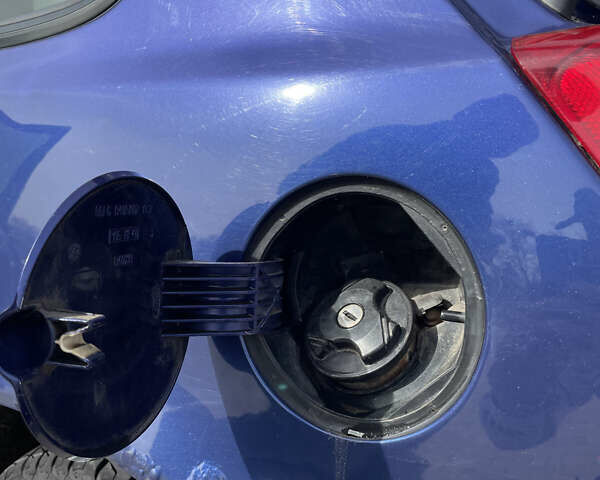 Синий Форд Фиеста, объемом двигателя 0 л и пробегом 73 тыс. км за 2300 $, фото 17 на Automoto.ua