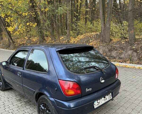 Синій Форд Фієста, об'ємом двигуна 1.25 л та пробігом 126 тис. км за 2200 $, фото 12 на Automoto.ua