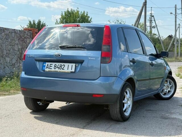 Синий Форд Фиеста, объемом двигателя 1.4 л и пробегом 125 тыс. км за 3400 $, фото 7 на Automoto.ua