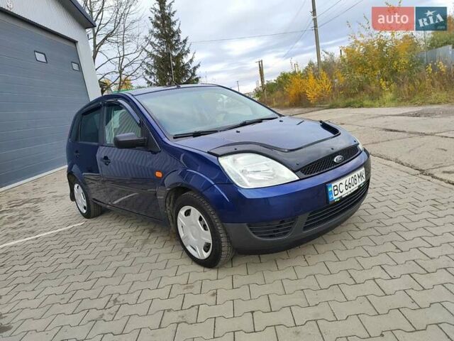 Синий Форд Фиеста, объемом двигателя 1.3 л и пробегом 130 тыс. км за 3700 $, фото 7 на Automoto.ua