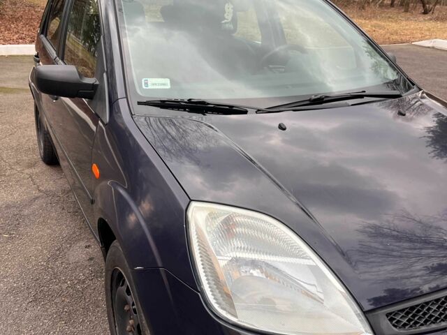 Синій Форд Фієста, об'ємом двигуна 1.4 л та пробігом 207 тис. км за 3600 $, фото 11 на Automoto.ua