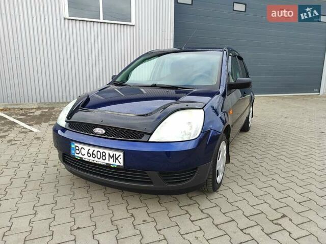 Синий Форд Фиеста, объемом двигателя 1.3 л и пробегом 130 тыс. км за 3700 $, фото 2 на Automoto.ua