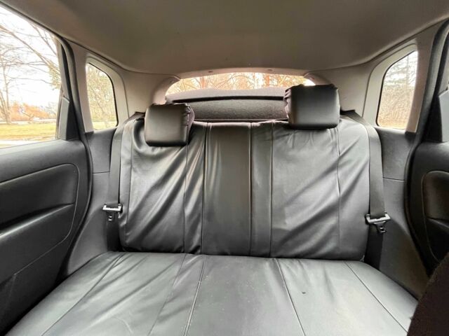 Синій Форд Фієста, об'ємом двигуна 1.4 л та пробігом 207 тис. км за 3600 $, фото 4 на Automoto.ua