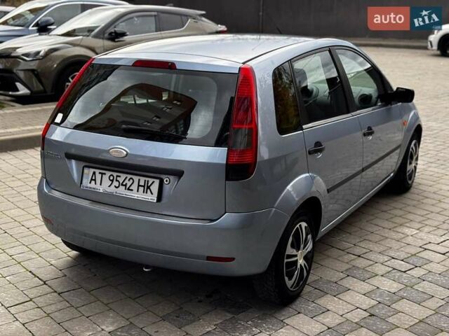 Синий Форд Фиеста, объемом двигателя 1.3 л и пробегом 175 тыс. км за 3650 $, фото 21 на Automoto.ua