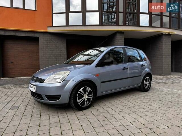 Синий Форд Фиеста, объемом двигателя 1.3 л и пробегом 175 тыс. км за 3650 $, фото 10 на Automoto.ua