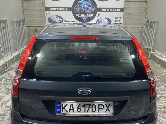 Синій Форд Фієста, об'ємом двигуна 1.4 л та пробігом 210 тис. км за 4200 $, фото 5 на Automoto.ua