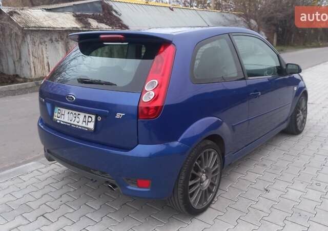 Синій Форд Фієста, об'ємом двигуна 2 л та пробігом 94 тис. км за 4400 $, фото 7 на Automoto.ua