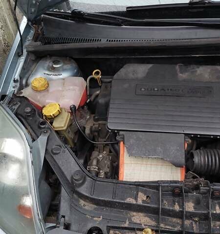 Синій Форд Фієста, об'ємом двигуна 1.3 л та пробігом 191 тис. км за 2000 $, фото 11 на Automoto.ua