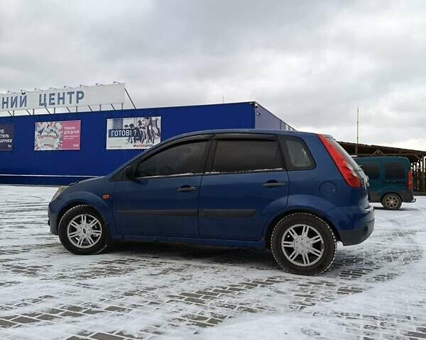 Синий Форд Фиеста, объемом двигателя 1.4 л и пробегом 199 тыс. км за 3350 $, фото 8 на Automoto.ua