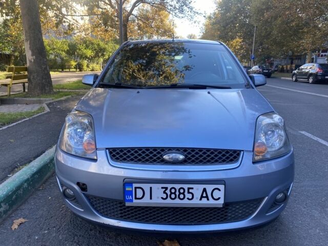 Форд Фиеста 2006 в Черноморске (Ильичевске) на Automoto.ua Синий Форд Фиеста, объемом двигателя 1.4 л и пробегом 156 тыс. км за 4500 $, фото 2 на Automoto.ua