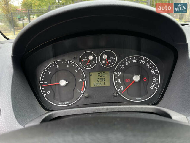 Синий Форд Фиеста, объемом двигателя 1.3 л и пробегом 39 тыс. км за 5800 $, фото 32 на Automoto.ua