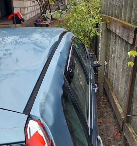 Синій Форд Фієста, об'ємом двигуна 1.3 л та пробігом 191 тис. км за 2000 $, фото 4 на Automoto.ua