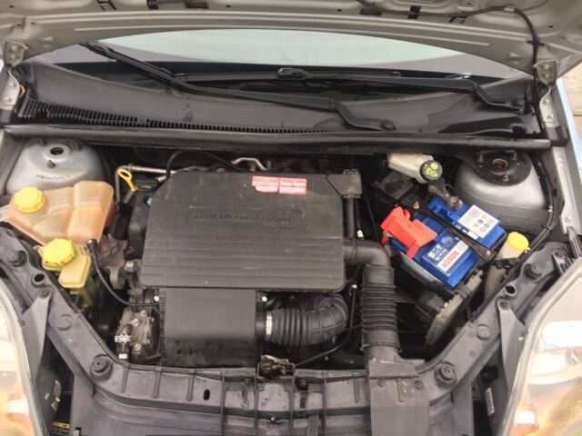 Синий Форд Фиеста, объемом двигателя 1.3 л и пробегом 240 тыс. км за 3500 $, фото 6 на Automoto.ua