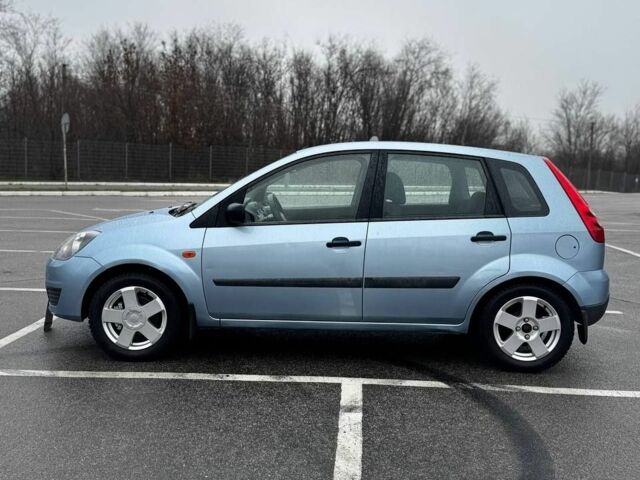 Синій Форд Фієста, об'ємом двигуна 0 л та пробігом 178 тис. км за 4500 $, фото 2 на Automoto.ua