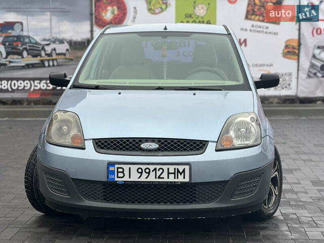 Синий Форд Фиеста, объемом двигателя 1.4 л и пробегом 140 тыс. км за 3799 $, фото 8 на Automoto.ua
