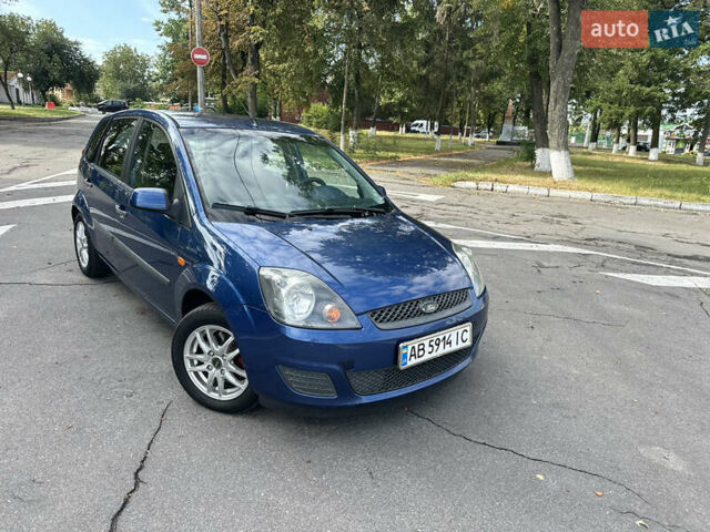 Синій Форд Фієста, об'ємом двигуна 1.4 л та пробігом 226 тис. км за 4299 $, фото 14 на Automoto.ua