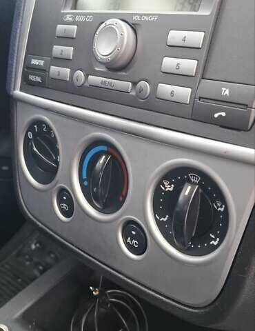 Синий Форд Фиеста, объемом двигателя 1.6 л и пробегом 158 тыс. км за 4799 $, фото 22 на Automoto.ua