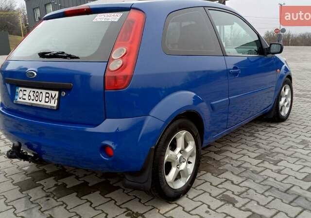 Синий Форд Фиеста, объемом двигателя 1.4 л и пробегом 248 тыс. км за 3550 $, фото 11 на Automoto.ua