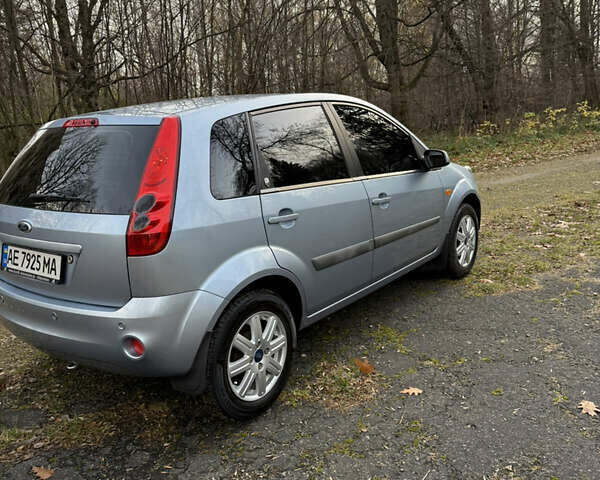 Синий Форд Фиеста, объемом двигателя 1.4 л и пробегом 155 тыс. км за 4800 $, фото 25 на Automoto.ua