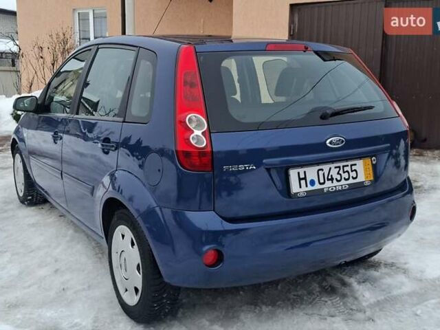 Синий Форд Фиеста, объемом двигателя 1.6 л и пробегом 158 тыс. км за 4799 $, фото 6 на Automoto.ua