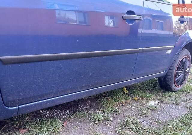 Синій Форд Фієста, об'ємом двигуна 1.24 л та пробігом 255 тис. км за 3600 $, фото 6 на Automoto.ua