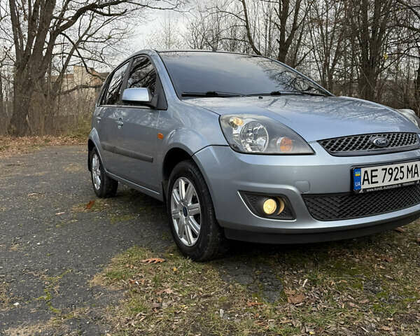 Синий Форд Фиеста, объемом двигателя 1.4 л и пробегом 155 тыс. км за 4800 $, фото 11 на Automoto.ua